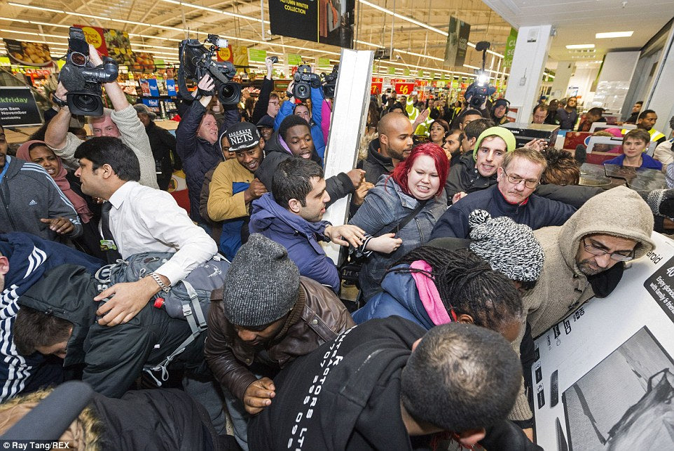 7 Reasons to avoid the high street this Black Friday