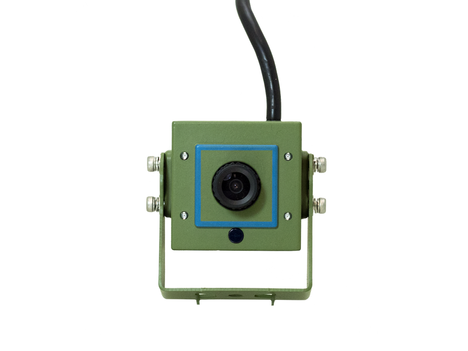 Green Feathers Bird Box Camera Deluxe Bundle TV Cable Connection